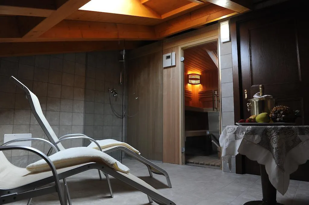 Hotel & Restaurant Pahor Doberdo del Lago 3*,  Italia