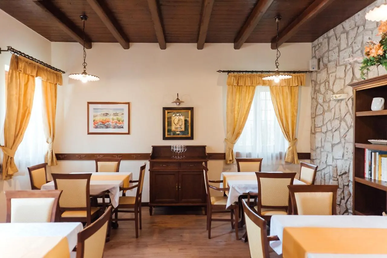 ***  Hotel & Restaurant Pahor Doberdo del Lago Italy