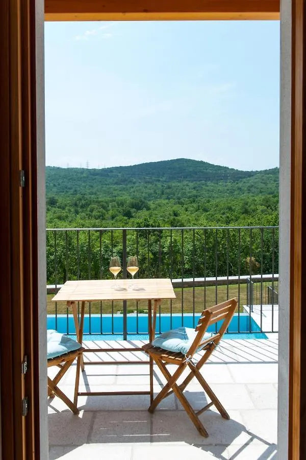 Hotel & Restaurant Pahor Doberdo del Lago 3*,